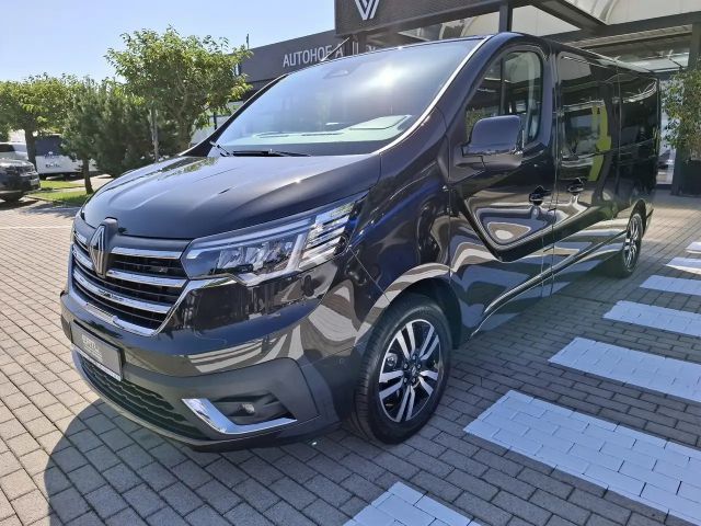 Renault Trafic Blue Grand Spaceclass