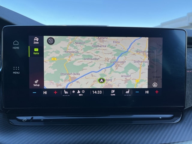 Skoda Octavia Lim. First Edition DSG HUD ACC MASSAGE