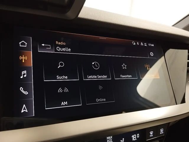 Audi A3 30 TDI Sedan