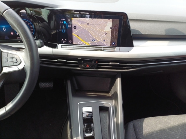 Volkswagen Golf 1.5 eTSI DSG