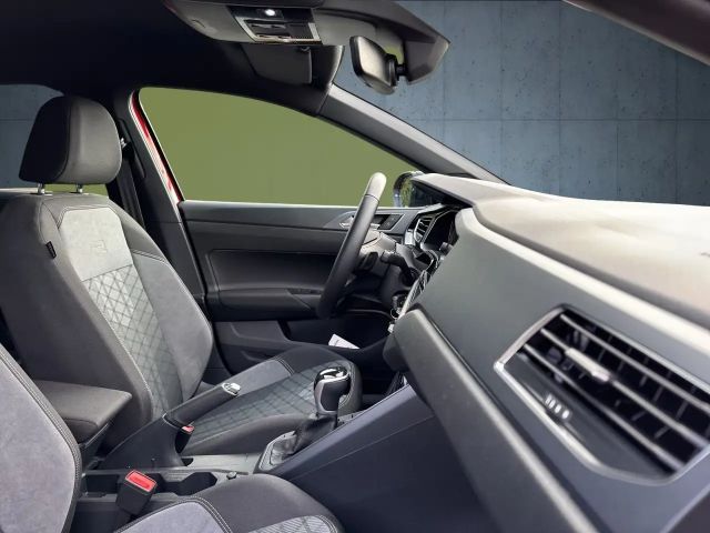 Volkswagen Taigo 1.0 TSI DSG R-Line