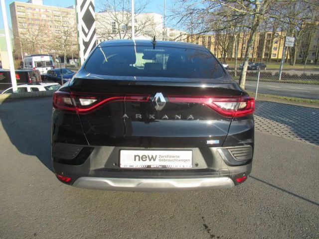 Renault Arkana E-Tech Intens