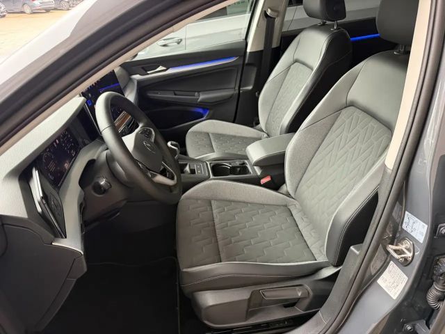 Volkswagen Golf 1.5 TSI Variant