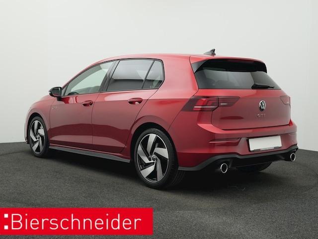 Volkswagen Golf 2.0 TSI DSG Style