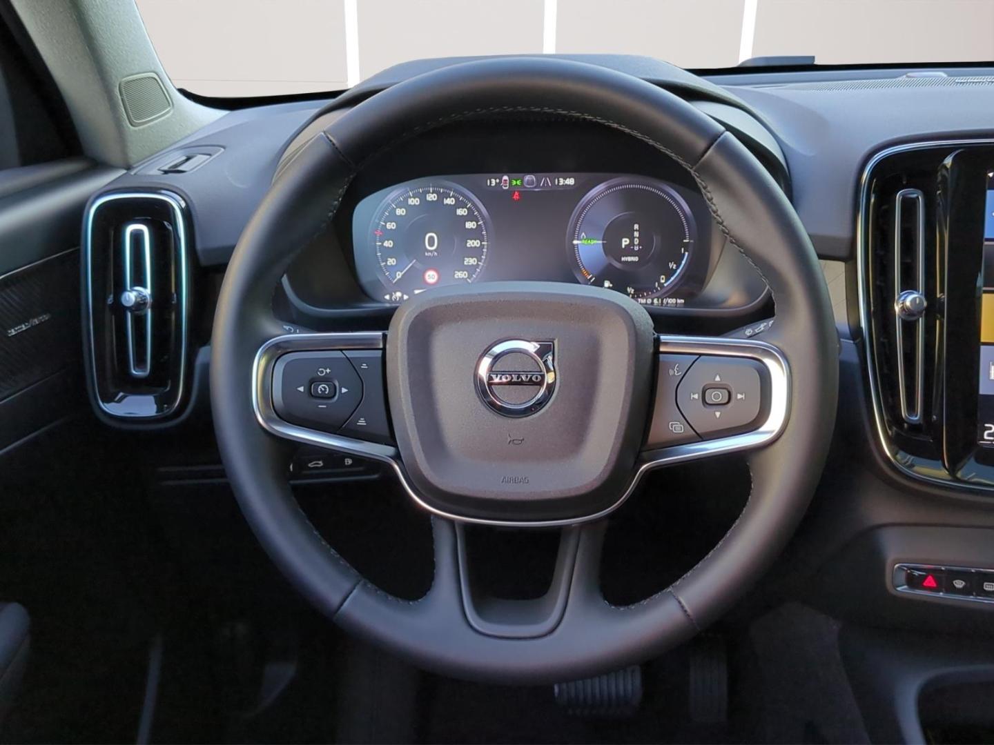 Volvo XC40 Dark Recharge T5 Ultimate