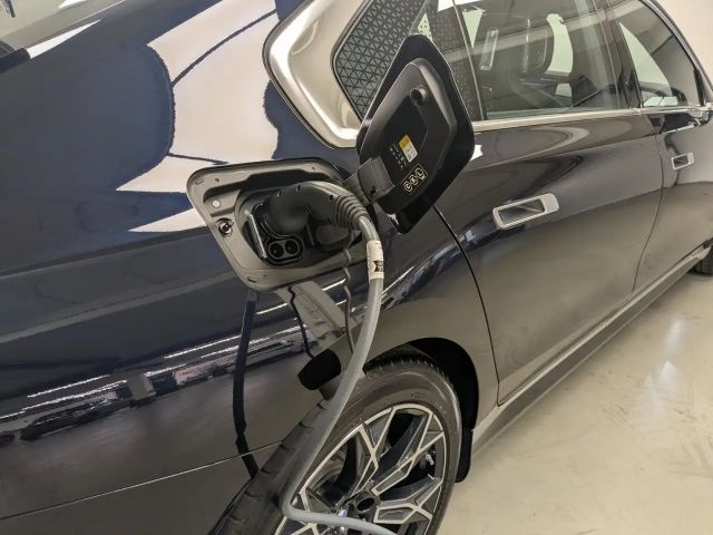 BMW i7 Sedan xDrive60