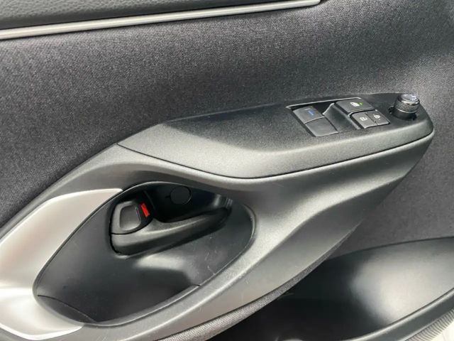 Toyota Yaris 1.0 VVT-i Comfort Hatchback