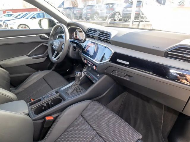 Audi Q3 40 TFSI Quattro S-Line Sportback