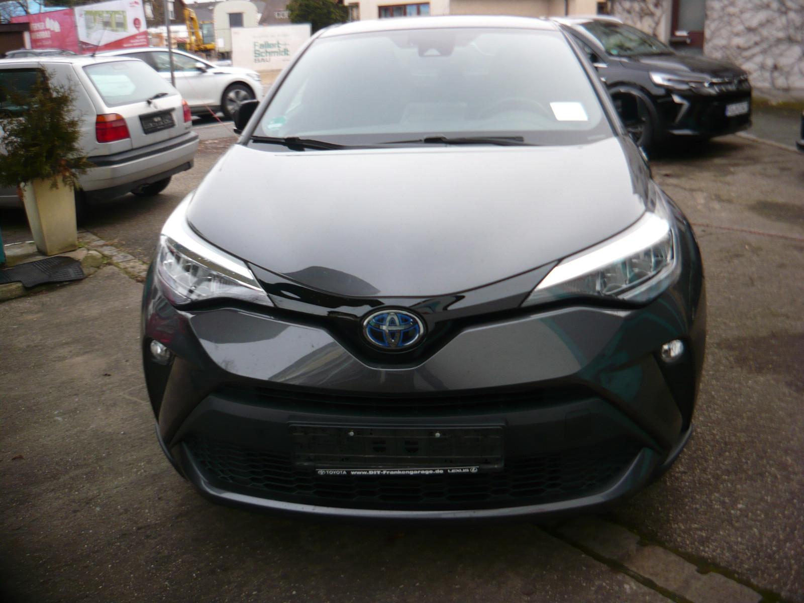 Toyota C-HR Hybride Team D