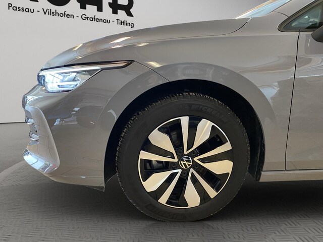 Volkswagen Golf 1.5 TSI BMT Golf VIII