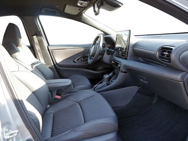 Toyota Yaris Hatchback Hybride Style