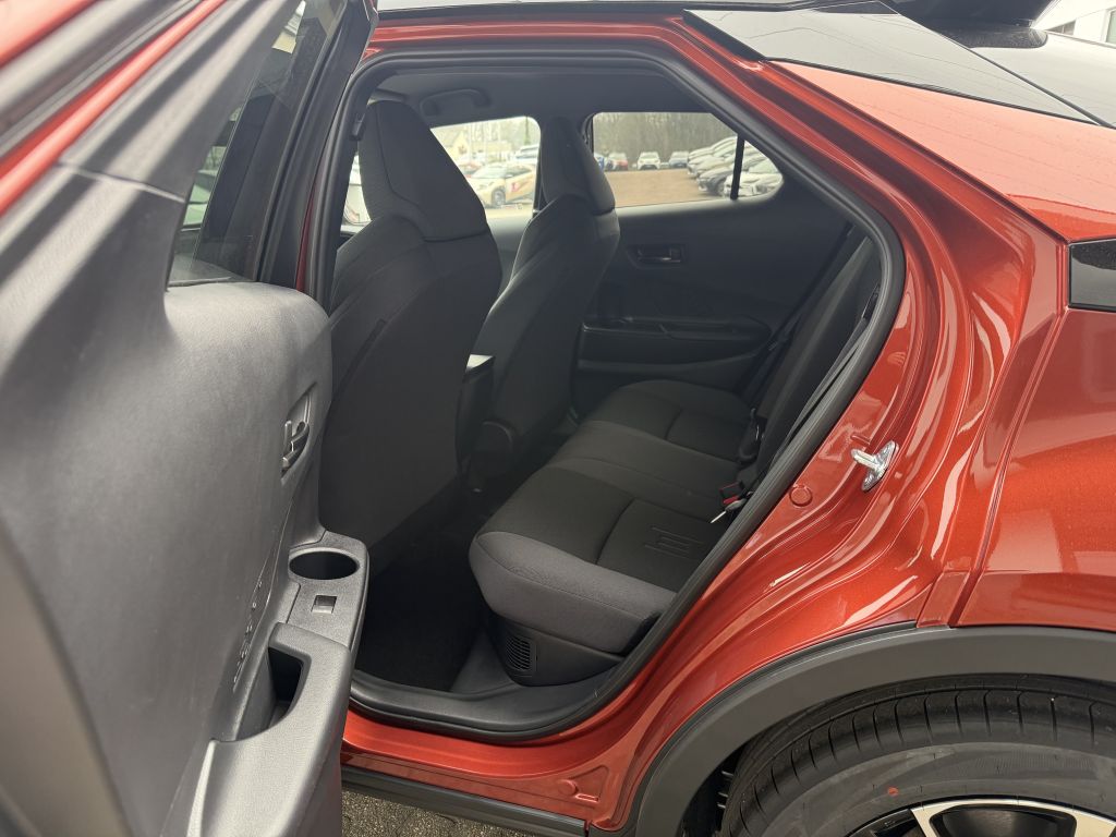 Toyota C-HR 5-deurs Technik