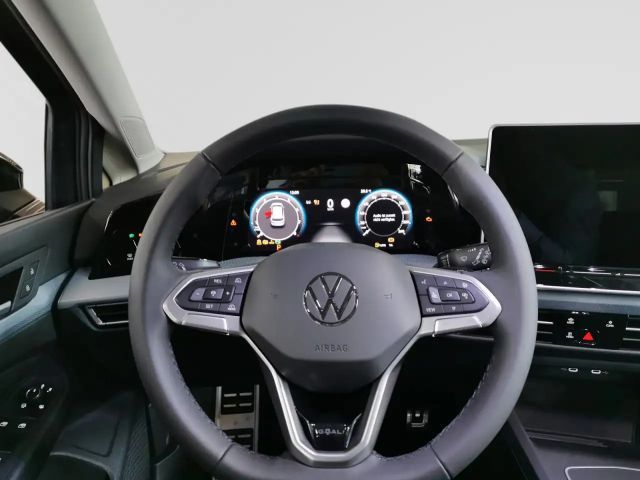 Volkswagen Golf 1.5 eTSI DSG Golf VIII