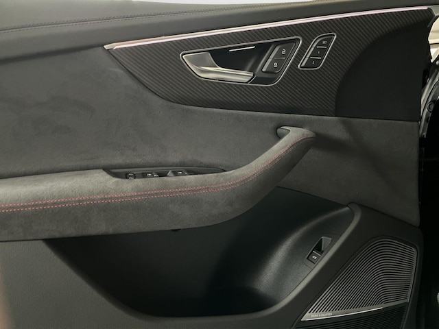 Audi RS Q8 Performance Quattro