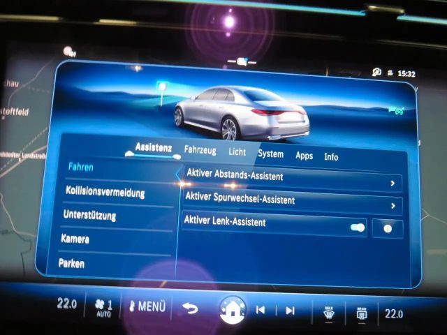 Mercedes-Benz E 220 AMG Line E 220 d Sedan