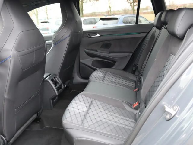 Volkswagen Golf DSG R-Line Variant