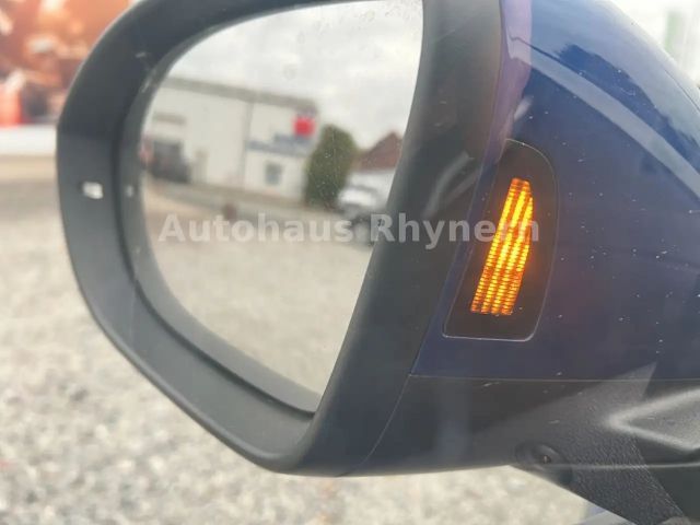 Volkswagen T-Roc 1.5 TSI DSG R-Line