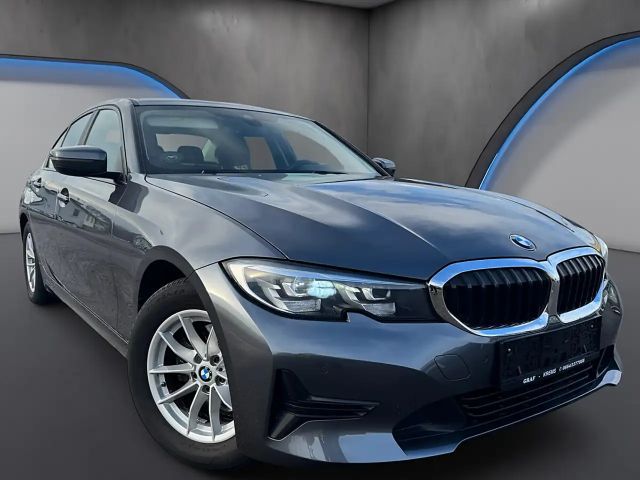 BMW 320 320d Advantage pakket Sedan