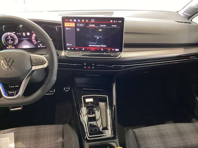 Volkswagen Golf DSG GTE