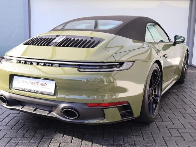 Porsche 992 Cabrio Carrera GTS