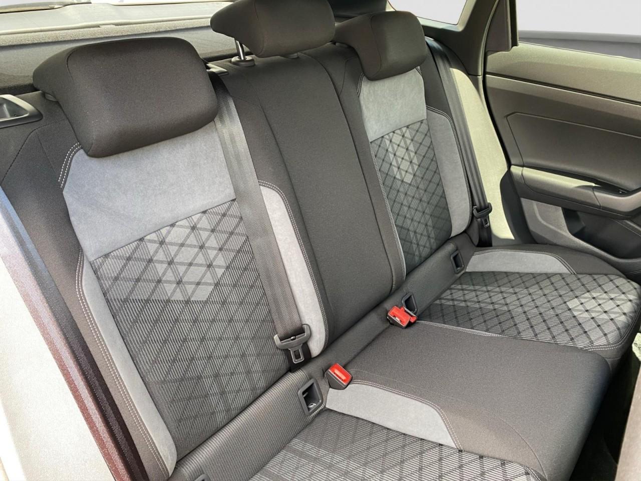 Volkswagen Taigo 1.5 TSI R-Line