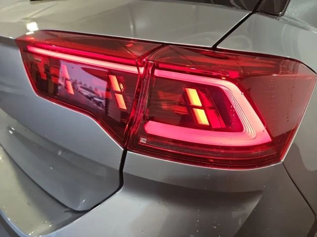 Volkswagen T-Roc 1.5 TSI DSG R-Line