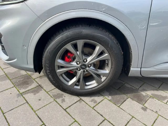 Ford Kuga ST Line X