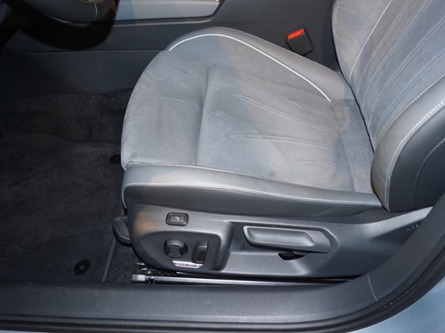 Volkswagen Passat 1.5 eTSI DSG Variant