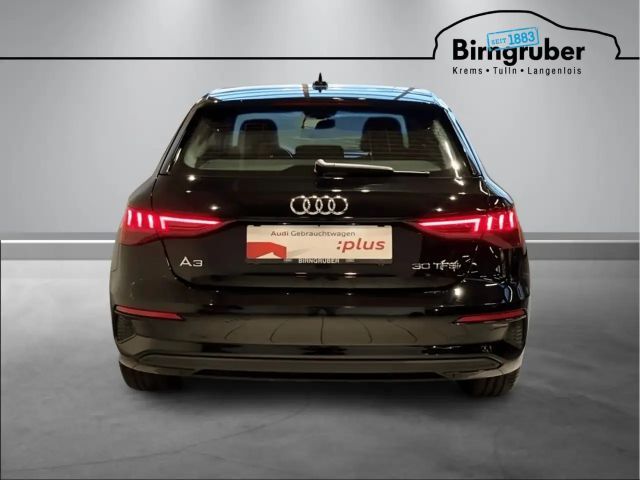 Audi A3 30 TFSI Sedan