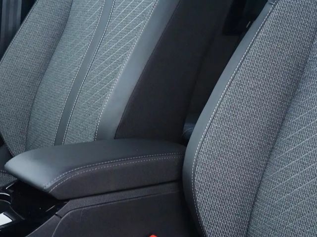 Peugeot 2008 Allure Pack PureTech