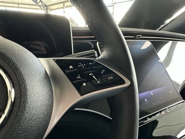 Mercedes-Benz EQE SUV 350