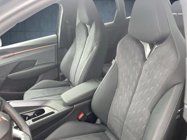 Cupra Terramar 1.5 e-Hybrid VZ