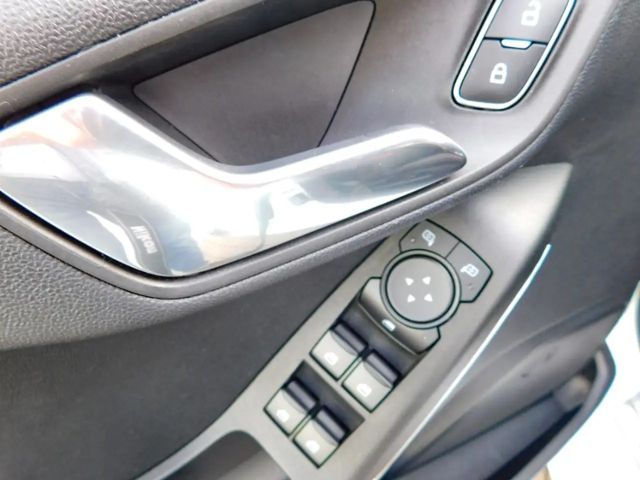 Ford Fiesta EcoBoost ST Line