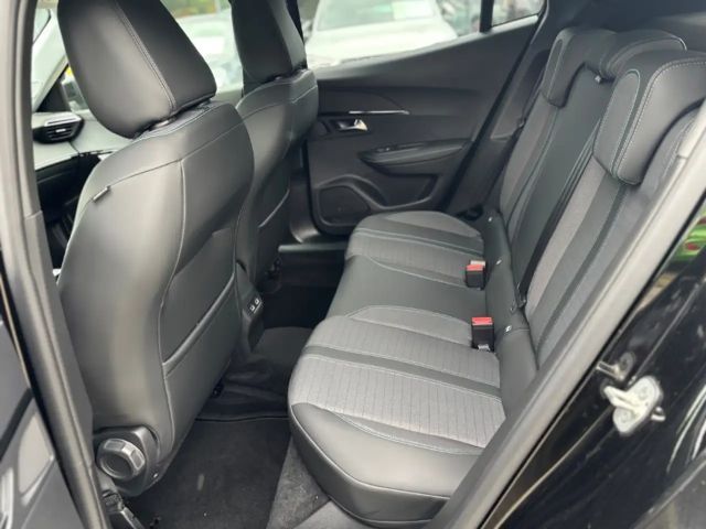 Peugeot E-2008 Allure Pack
