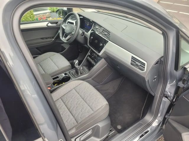 Volkswagen Touran 1.5 TSI Move