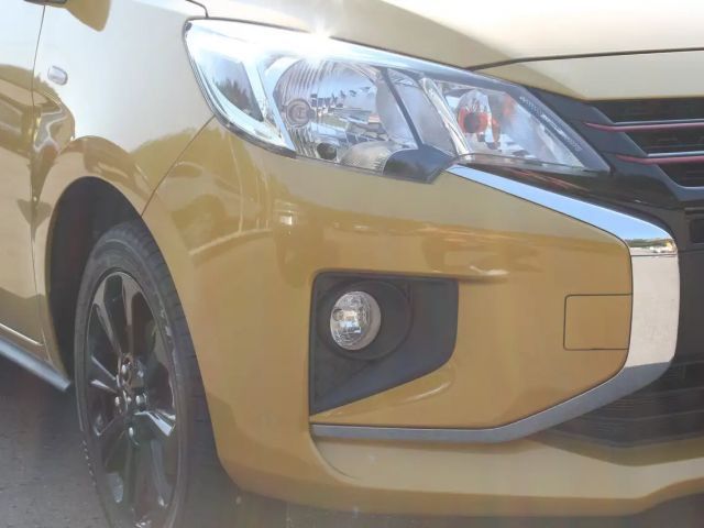 Mitsubishi Space Star Star