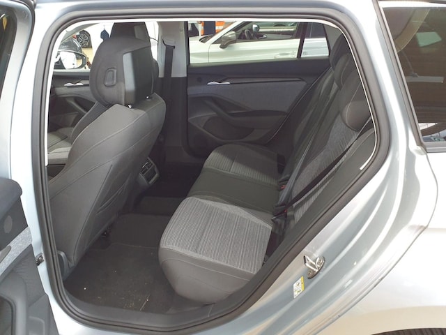 Skoda Superb 2.0 TDI Combi Selection