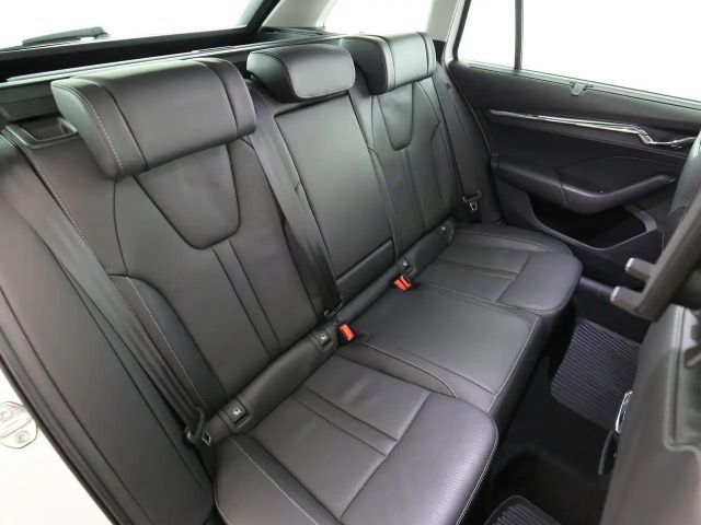 Skoda Octavia 2.0 TDI Combi Style Style