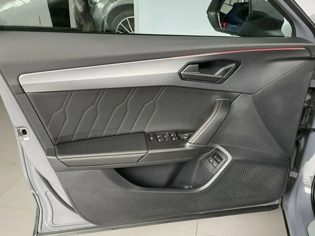 Cupra Formentor e-HYBRID *LED*ACC*MEMO*KeyGo*AHK*CAM*19''