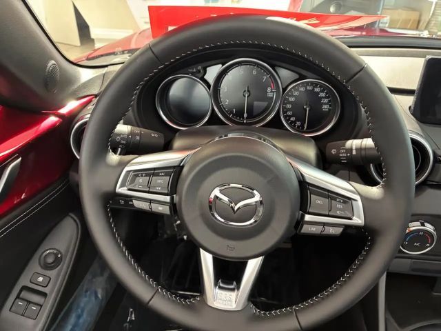 Mazda MX-5 Exclusive-line SkyActiv