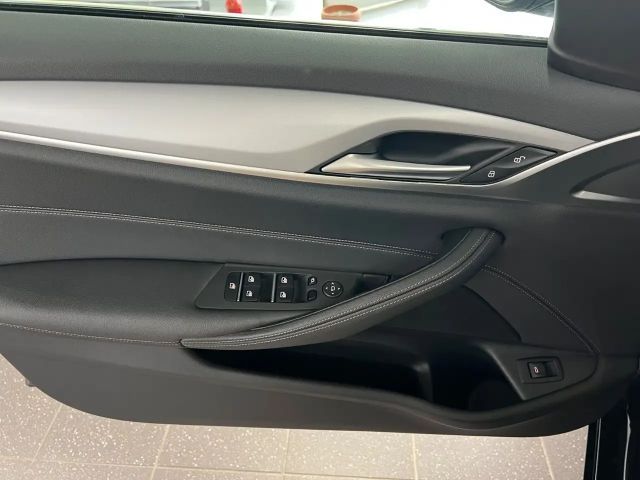 BMW 520 520d Business Line Touring xDrive