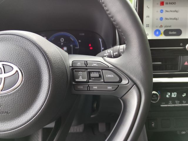 Toyota Yaris Cross 4x2 5-deurs Plus