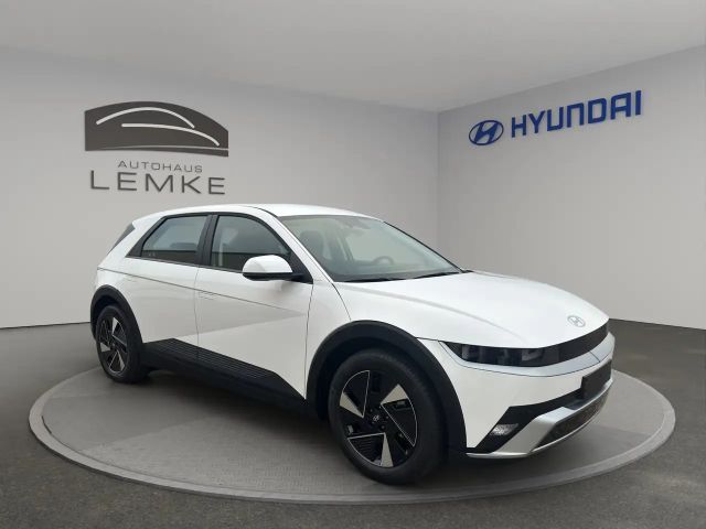 Hyundai IONIQ 5 IONIQ 5 63 kWh + WÄRMEPUMPE - WENIG KM