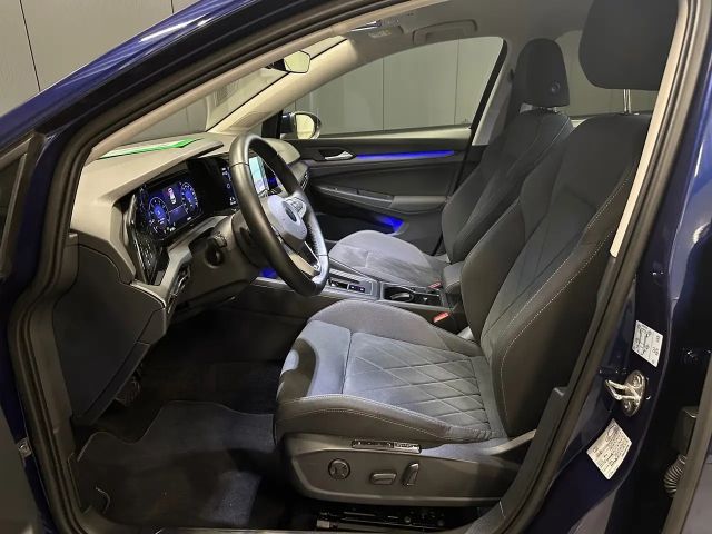 Volkswagen Golf IQ.Drive Style