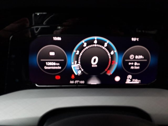 Volkswagen Golf Life