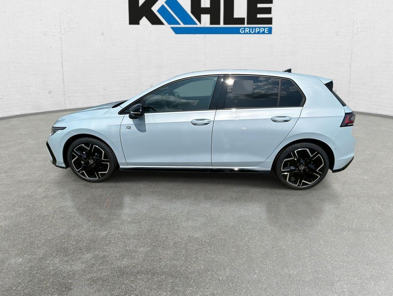 Volkswagen Golf 1.5 TSI DSG Golf VIII R-Line