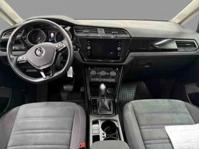 Volkswagen Touran 1.5 TSI DSG Highline