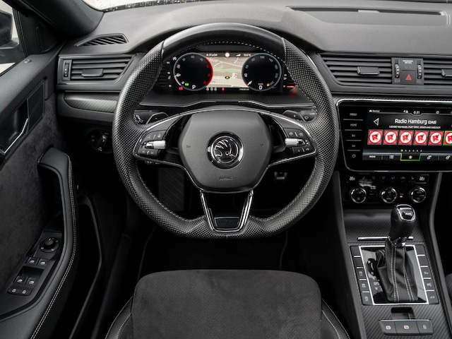 Skoda Superb 2.0 TDI Combi Sportline