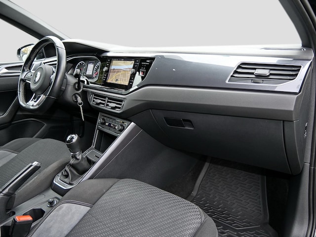 Volkswagen Polo 1.0 TSI Highline R-Line