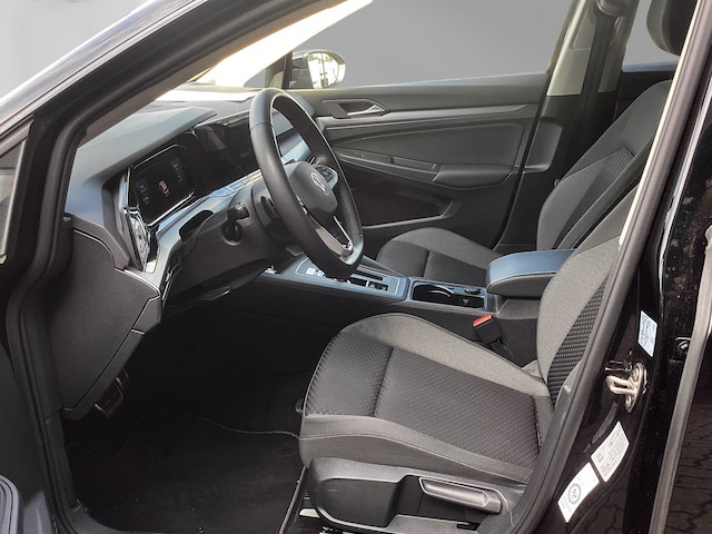 Volkswagen Golf 1.5 eTSI DSG Golf VIII Variant